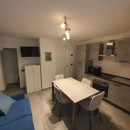 Frontemare Apartment *